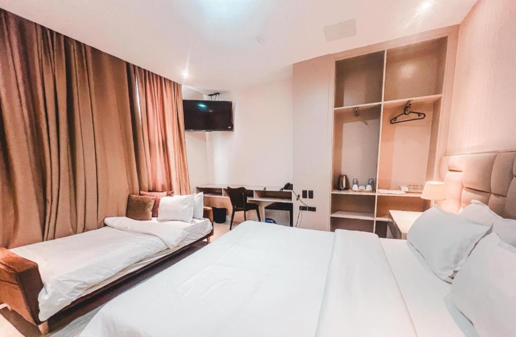 קאליבו Lavero Suites מראה חיצוני תמונה